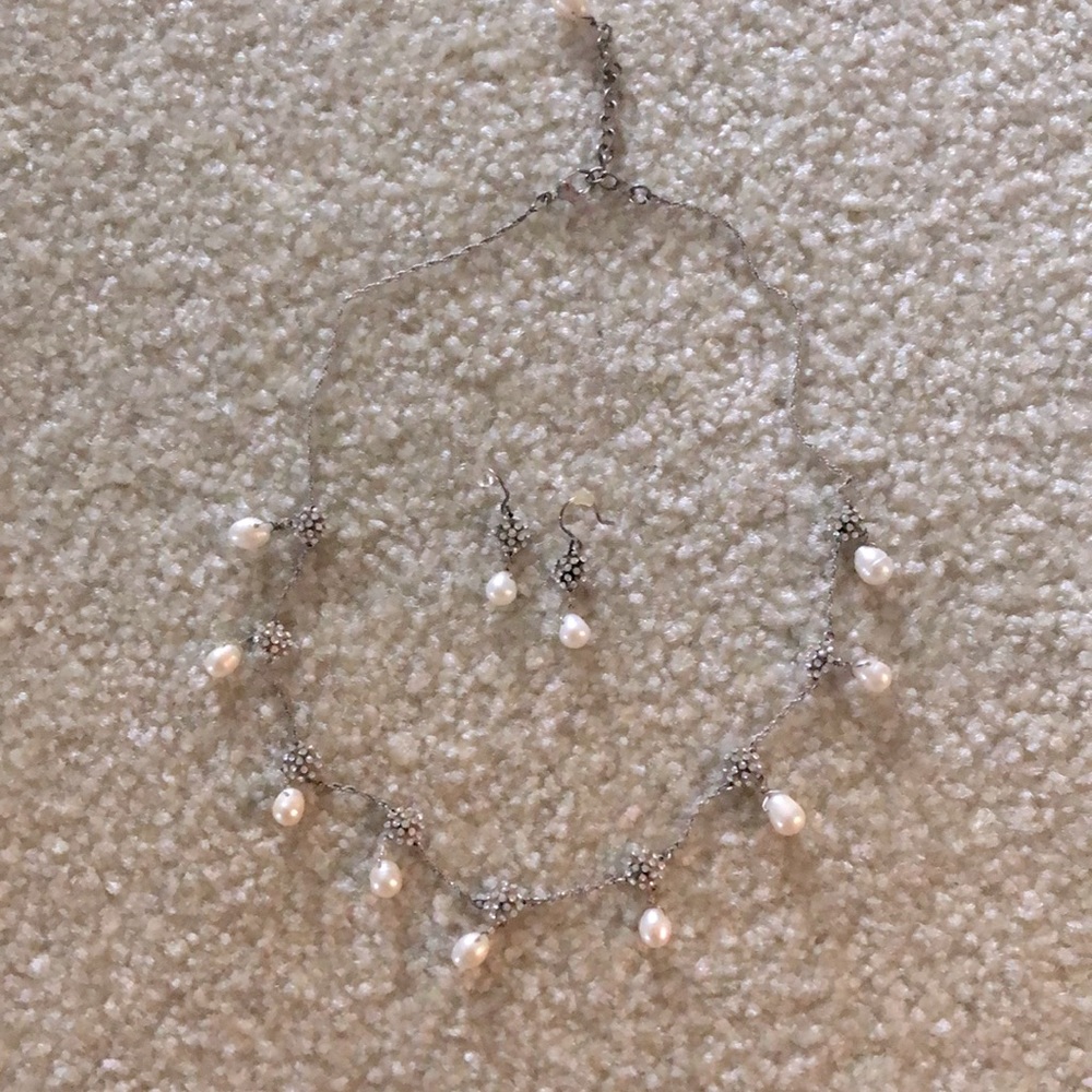 Perfect for summer earrings and necklace
